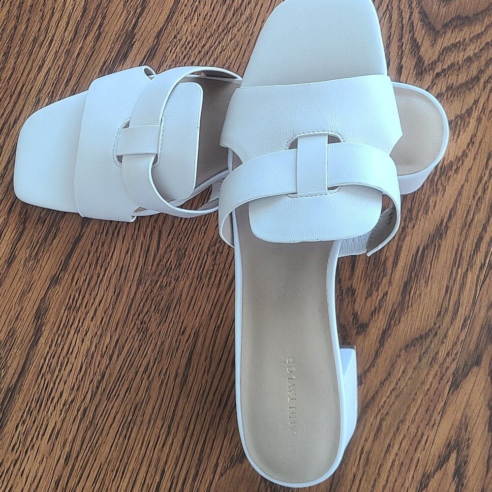 Ann Taylor White Slide Sandals